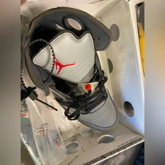 Size 13 Jordan 5 offwhite muslin new with box Air Jordan 5 Retro Off-White Muslin . Brand New Size 6  main image 2